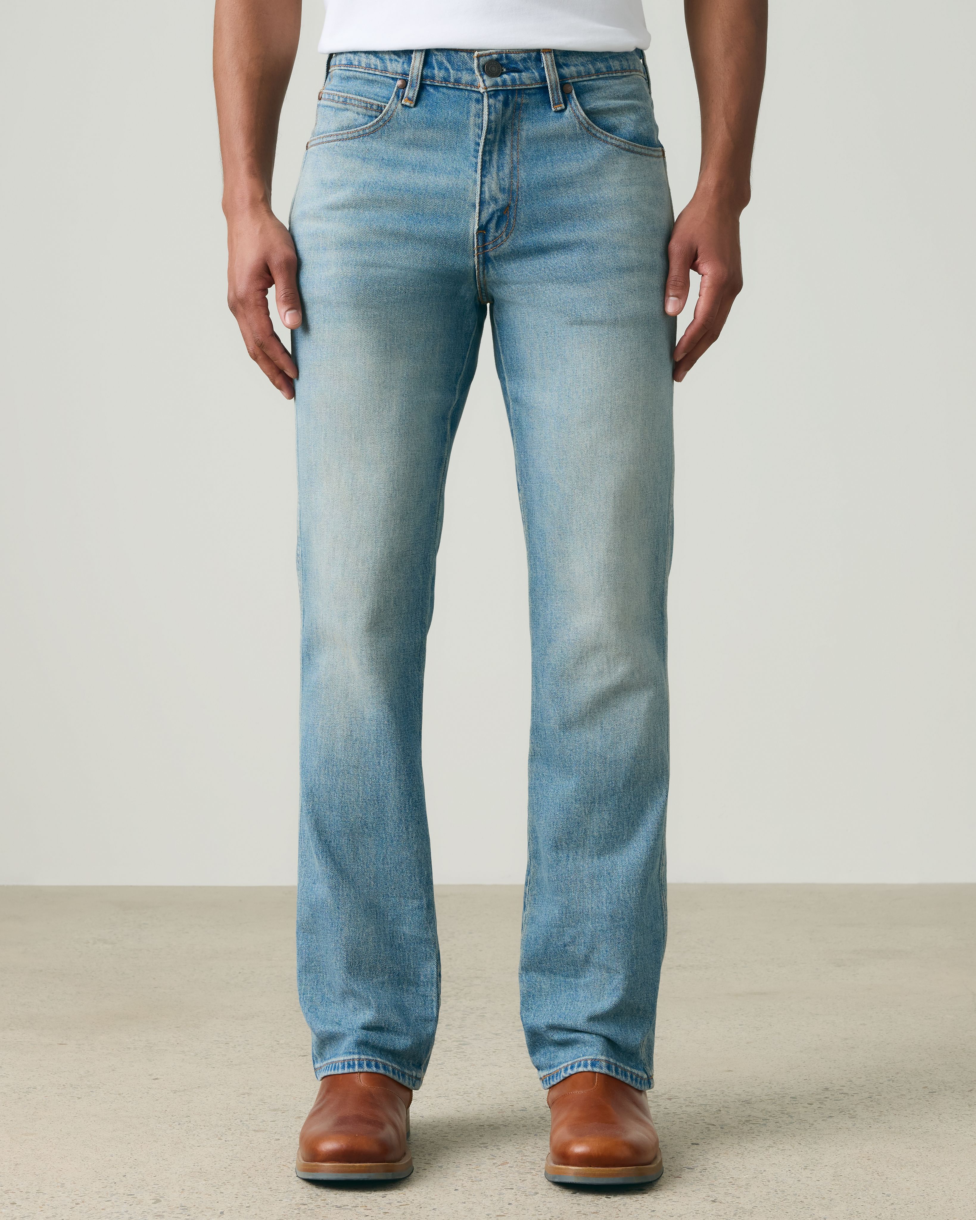567™ Relaxed Flare Bootcut Jeans For Men | Levi's® US